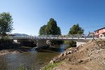 Die Brücke glänzt, "kleinere" Fertigstellungsarbeiten sind schon noch fällig. © MYfoto Die Brücke glänzt, "kleinere" Fertigstellungsarbeiten sind schon noch fällig.