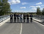 Im Beisein von Verkehrslandesrätin Claudia Holzer wurde am Freitag die neue „Sulmbrücke Aflenz” eröffnet  © Land Steiermark