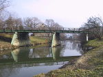 Die mittlerweile 37 Jahre alte Raabbrücke in Raabau...