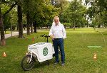 LH-Stv. Anton Lang freut sich über das stetig wachsende steirische Radwegenetz.